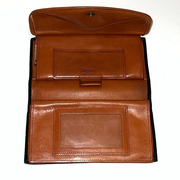 Vintage Dooney & Bourke Leather Wallet - Picture 9 of 16